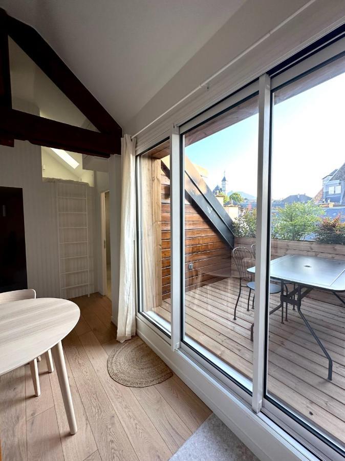 Ecrin De Calme Avec Terrasse Apartment Chambéry Exterior foto